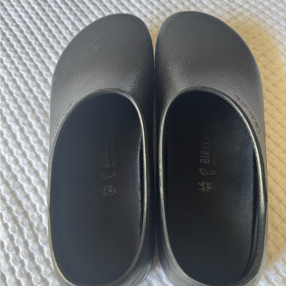 Birkenstock Kids Black Slip-On Slippers